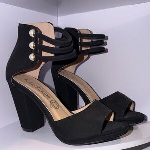 Black Women's Heels